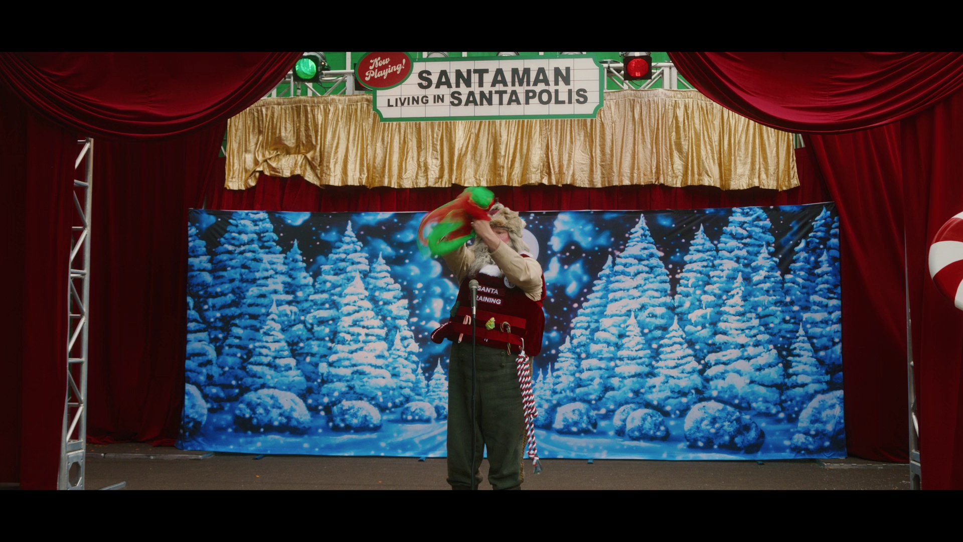 圣诞老人快乐再疯狂 第二季(2023)